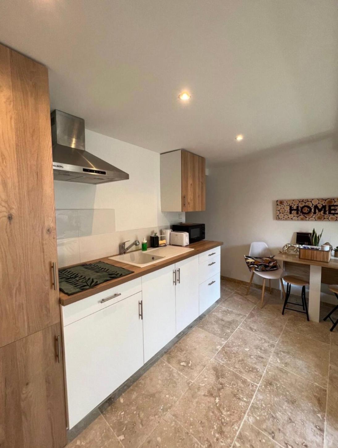 Duplex A 2 Pas De La Vielle Ville D Αβινιόν Εξωτερικό φωτογραφία