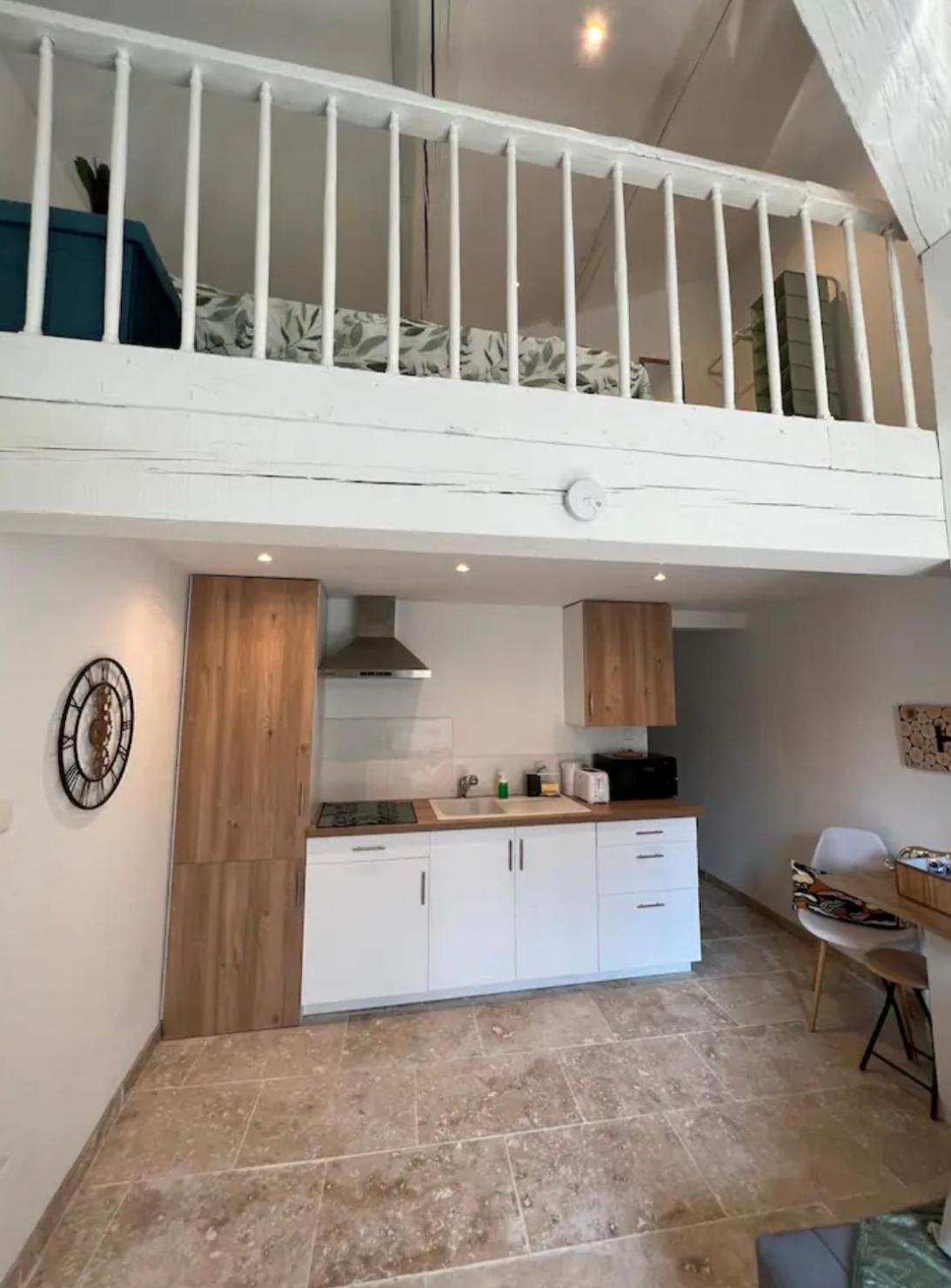 Duplex A 2 Pas De La Vielle Ville D Αβινιόν Εξωτερικό φωτογραφία